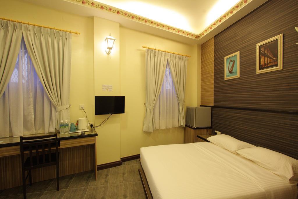 Shamrock Pensión ll Ipoh Habitación foto